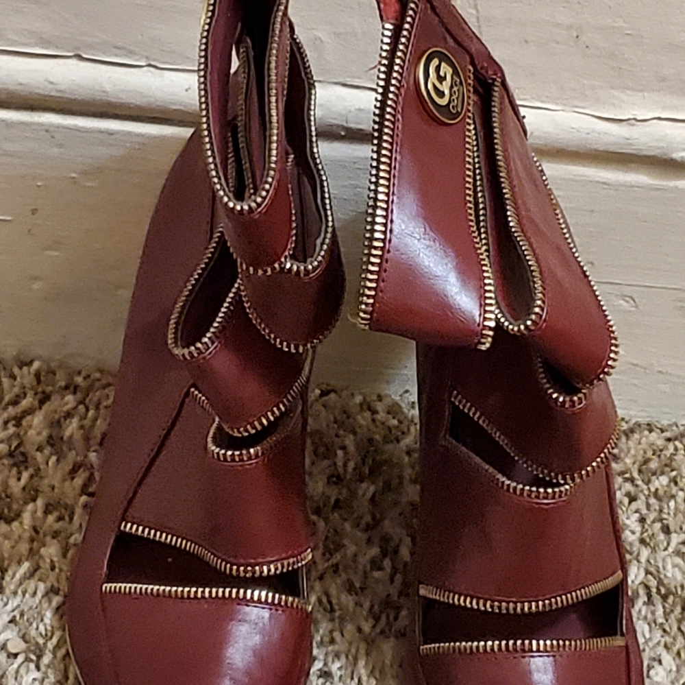 Coogi red leather shoes